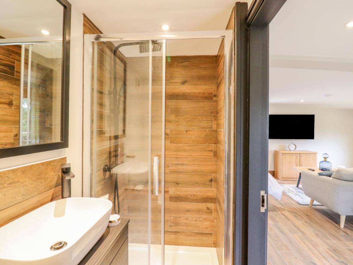 The Cabin At Evelyns Retreat คอร์เวน ภายนอก รูปภาพ